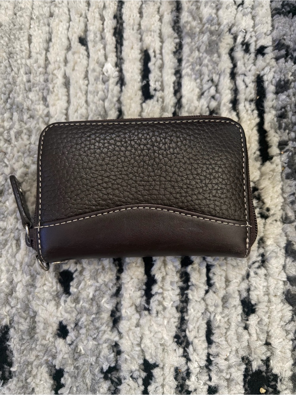 Levenger Dark Brown Pebbled Leather Zip Wallet - Picture 2 of 3
